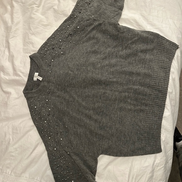 H&M jeweled sweater. Gray size XL - Picture 2 of 10